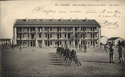 CPA Militaria Alger Hussein Dey Caserne du Genie 
