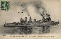 CPA Bateau Jules Ferry Croiseur Cuirasse