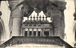 CPA Pontigny Abbaye Tombeau de St Edme La chasse