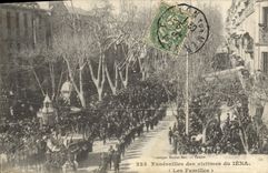 CPA Funerailles des victimes du Iena Les familles 