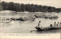 CPA Militaria Avignon Manoeuvres de pontonniers sur le Rhone Relevement des ancres