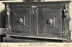 CPA Musee des Arts Decoratifs Coffre en noyer 