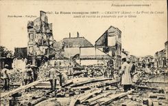 Vintage Postcard Militaria Chauny the bridge of the channel sasute and recreates in footbridge by the Genius