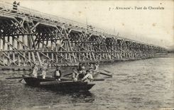CPA Militaria Avignon Pont de Chevalets