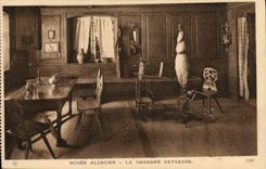 CPA Folklore Alsace Musee alsacien La chambre paysanne 