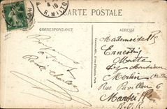 CPA Aux Invalides Paris La foule defilant devant le corps du General Gallieni 