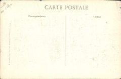 CPA Les zeppelins sur Paris Les funerailles nationales des victimes