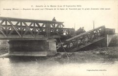 CPA Militaria Bataille de la Marne Revigny Rupture du pont sur l'Ornain de laigue de Vouziers par le genie francais
