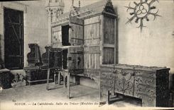 Vintage Postcard Boundary-line the cathedral Room of the Treasury