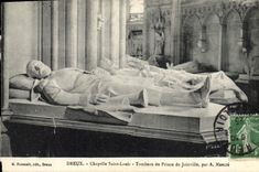 CPA Dreux Chapelle Saint Louis Tombeau du Prince de Joinville 