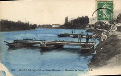 CPA Militaria Genie militaire Manoeuvre de pontage