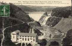 CPA Electricite Barrage sur le Cher a Rochebut pres de Montlucon Vue d'ensemble des batiments et de la digue 