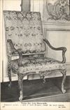 CPA Musee des Arts Decoratifs Fauteuil en bois sculpte et dore 