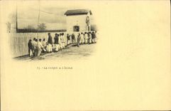 CPA Militaria Ecole La clique a l'ecole 