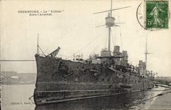 CPA Bateau Cherbourg Le Kleber dans l'arsenal