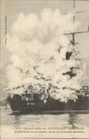 CPA Bateau Catastrophe du Latouche Treville Explosion d'un canon dans la tourelle arriere 