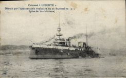 Vintage Postcard Bateau Armours Freedom Destroyed by the terrible explosion