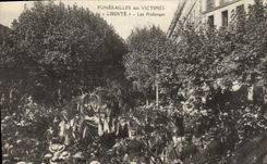 CPA Bateau Funerailles des victimes du Liberte Les Prolonges