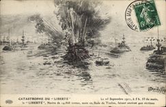 CPA Bateau Catastrophe du Liberte 