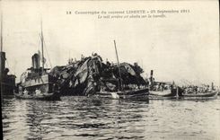 Vintage Postcard Bateau Catastrophe of the Armor Freedom the late chechmate is cut down on the turret