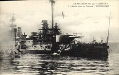 Vintage Postcard Boat the explosion of Freedom Breach made with the armor Republic