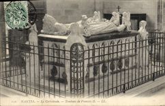 CPA Nantes La cathedrale Tombeau de Francois II 