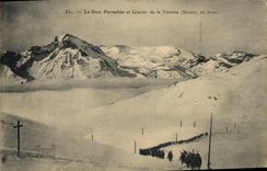 CPA Militaria Chasseurs Alpins La dent Parrachee et glacier de la Vanoise en hiver