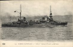 CPA Bateau Liberte Cuirasse d'escadre 