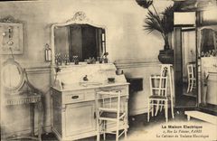 CPA Electricite La maison electrique Rue le Peletier Paris La cabinet de toilette electrique