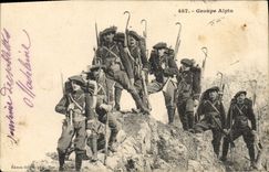 CPA Militaria Chasseurs Alpins Groupe alpin