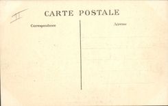 CPA Bateau L'explosion du cuirasse Liberte a Toulon Le cuirasse Justice organise les secours