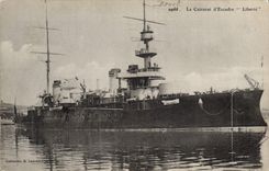 CPA Bateau Le cuirasse d'escadre Liberte 