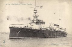 Vintage Postcard Bateau Léon Gambetta Armours squadron