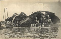 Vintage Postcard Boat Catastrophe of the Armor Freedom the wreck letting see the footbridge