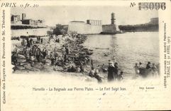 CPA Loterie Marseille La baignade aux Pierres Plates Le Fort Saint Jean