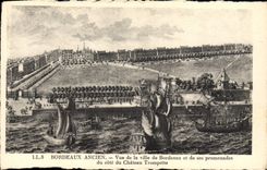 Vintage Postcard Old Bordeaux Sight of the town of Bordeaux and its walks of the dimension of the Castle Trumpets