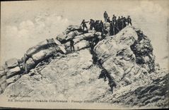 CPA Militaria Chasseurs alpins Dauphine Grande Chartreuse Passage difficile a Chamechande