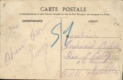 CPA Militaria Chasseurs Alpins Skieurs dans les Alpes Un passage dangereux