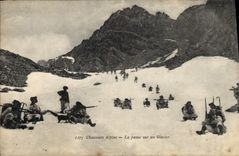 CPA Militaria Chasseurs Alpins La pause sur un glacier