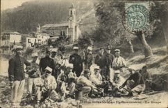 CPA Militaria Chasseurs Alpins Infanterie au cantonnement La soupe