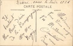 CPA Folklore La Sarthe Marchande de volailles