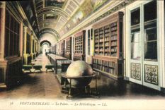 CPA Bibliotheque Fontainebleau Le palais 