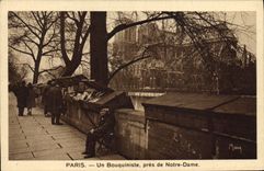 Vintage Postcard Paris a Secondhand bookseller close to Notre Dame