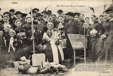 CPA Folklore Une noce aux Marais Vendeens Mariage