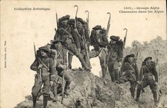 CPA Militaria Chasseurs Alpins Groupe alpin Chasseurs dans les Alpes 
