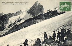 CPA Militaria Chasseurs Alpins Dauphine Massif du Pelvoux La Meije et le glacier du lac