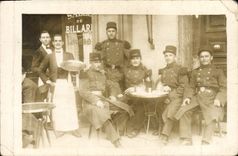 CARTE PHOTO Avignon Soldats Militaria Billard 
