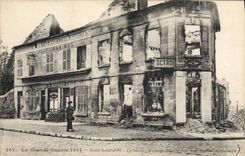 Vintage Postcard Billard Creil bombards the office of granting destroyed by a bomb Militaria flamer