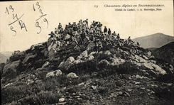 CPA Militaria Chasseurs alpins en reconnaissance 