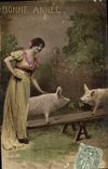 CPA Cochon Porc Femme 